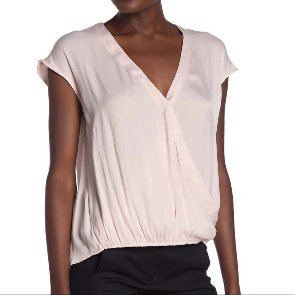 TART PENNY SURPLICE BLOUSE IN LIGHT BLUSH